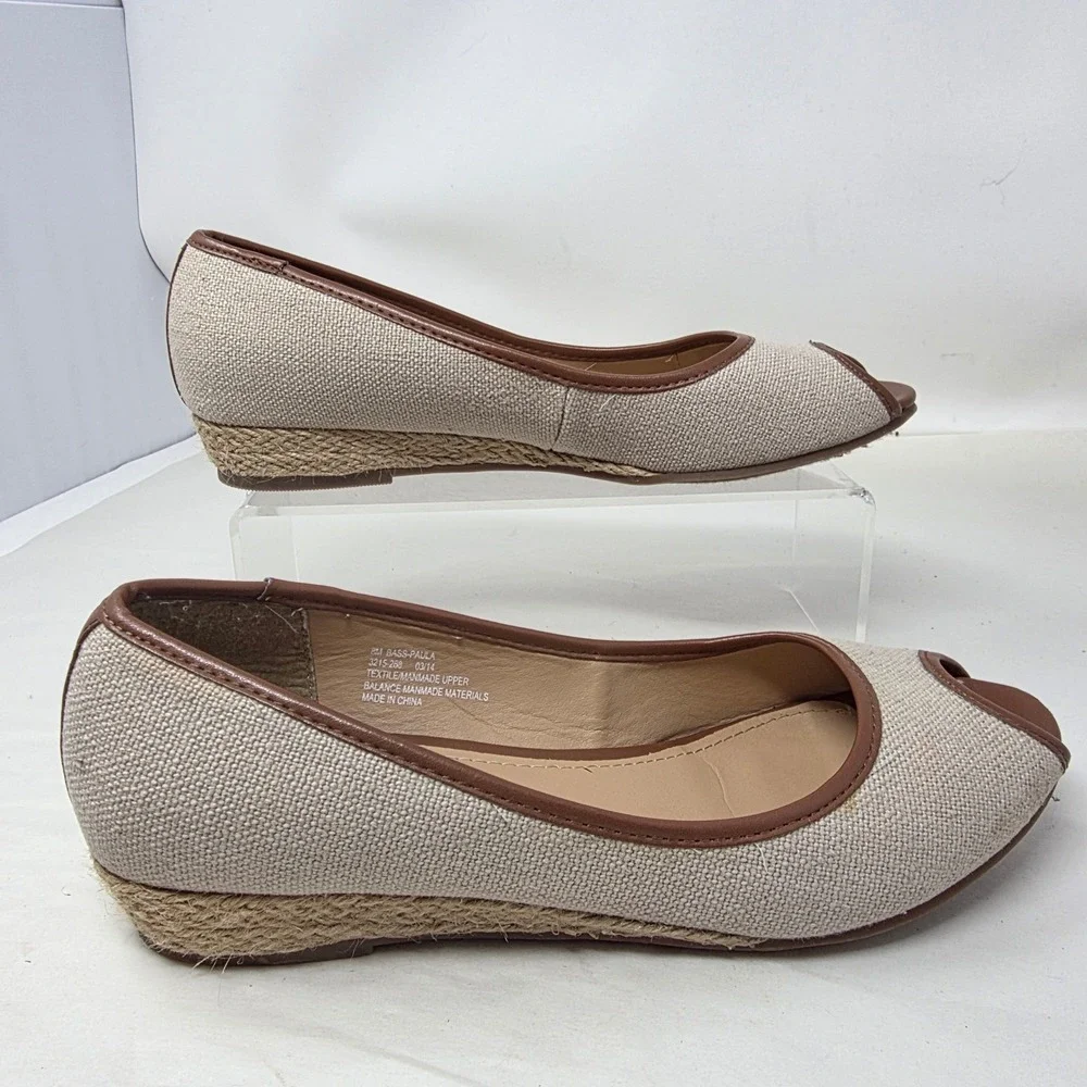 G.H. Bass & Co. ships from